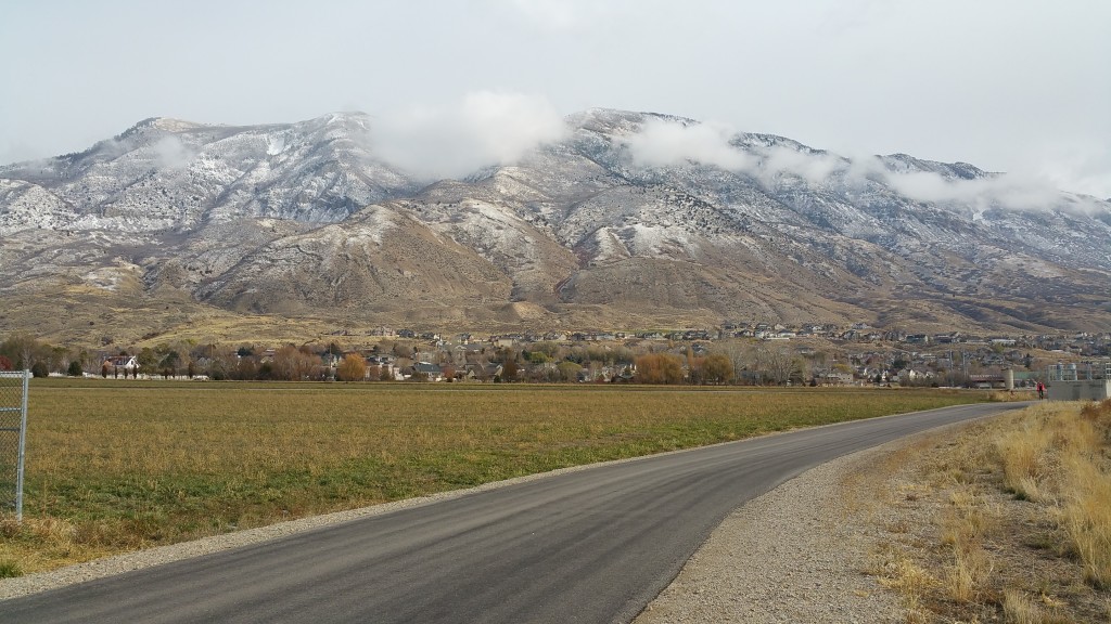 Thanksgiving Run Beneath Snowy Mountains